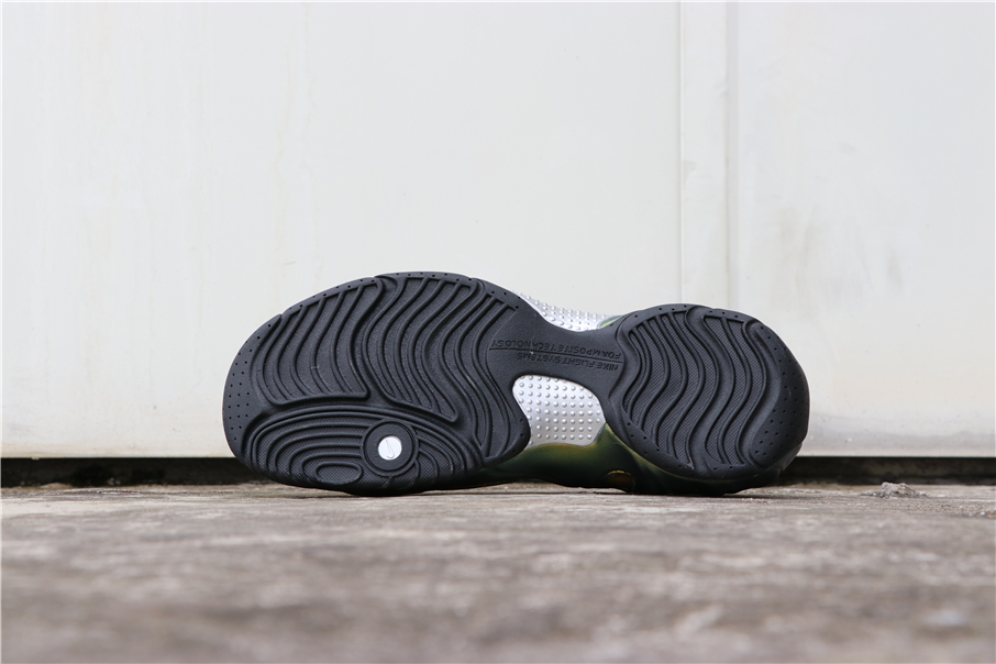 Nike flightposite Zilver