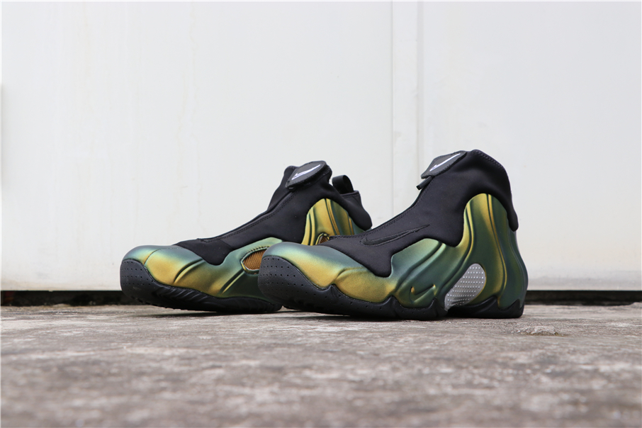 flightposite metallic gold