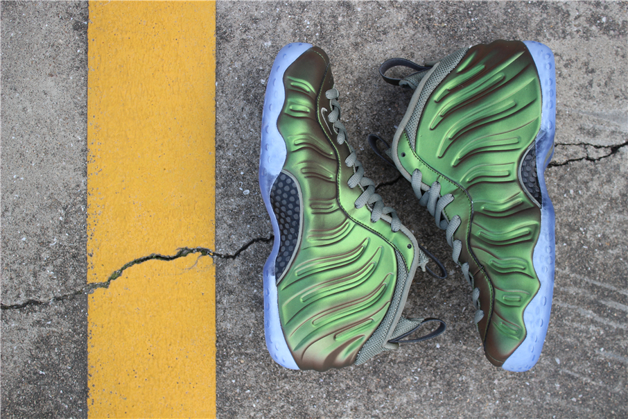 color changing foamposites