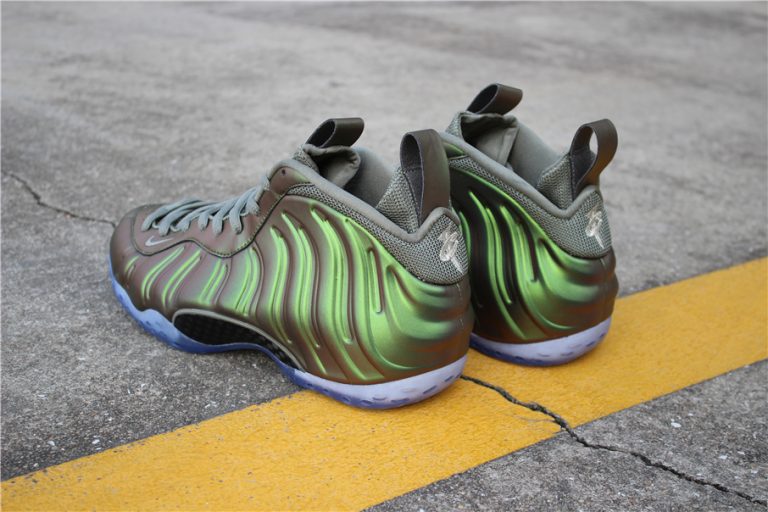 foamposite dark stucco
