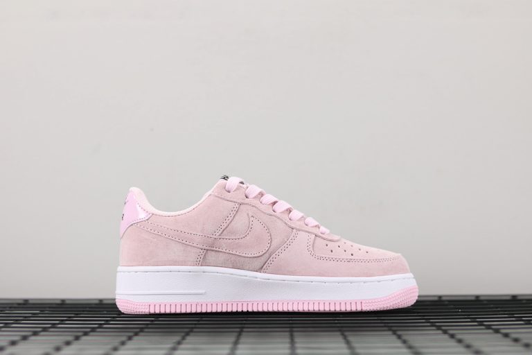 have a nike day pink af1
