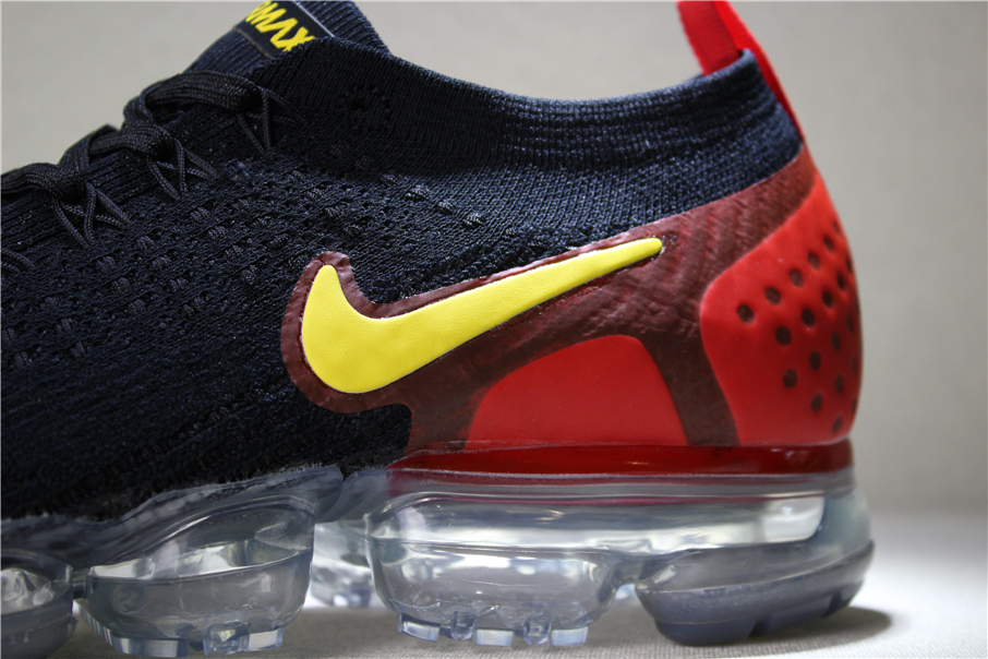 vapormax total crimson