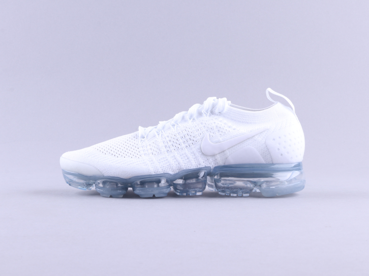 vapormax flyknit 2.0 triple white