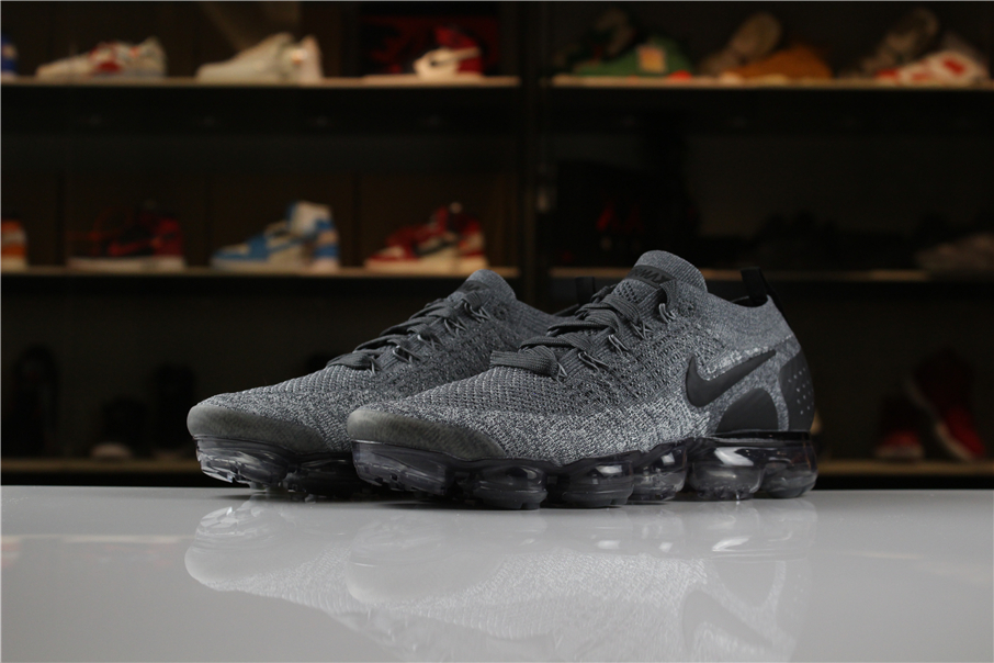 air vapormax 2 black dark grey