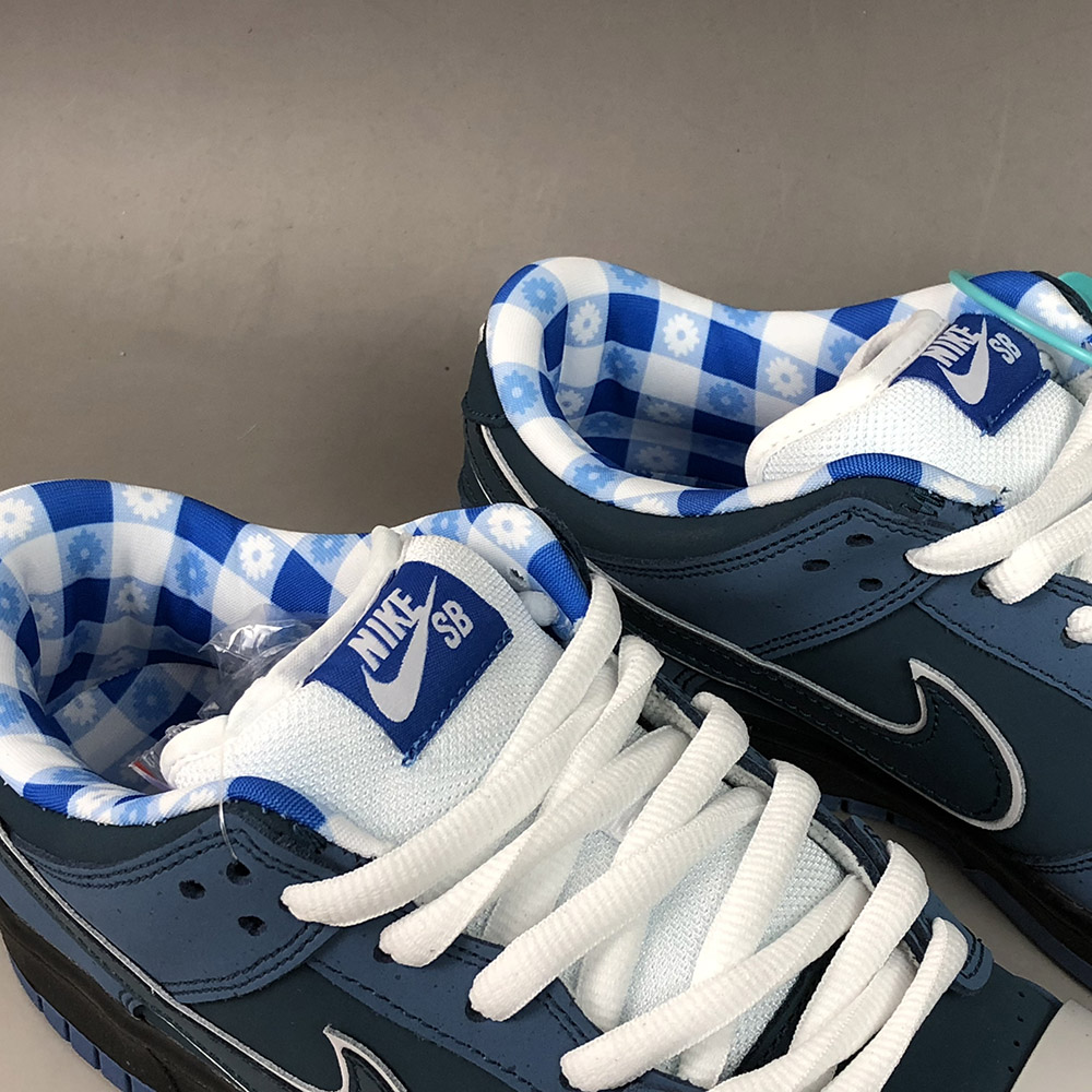 nike dunk blue lobster