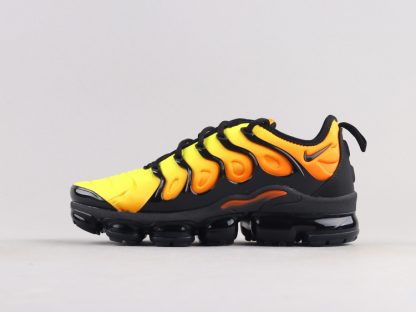 nike vapormax orange and black