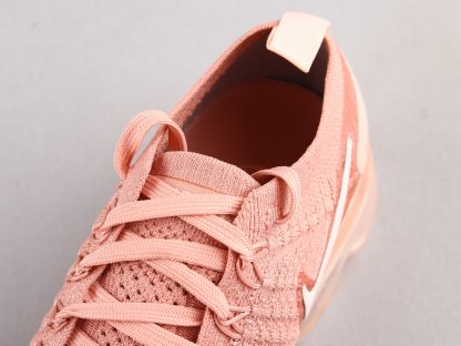 rust pink vapormax flyknit