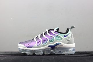 air vapormax plus white fierce purple