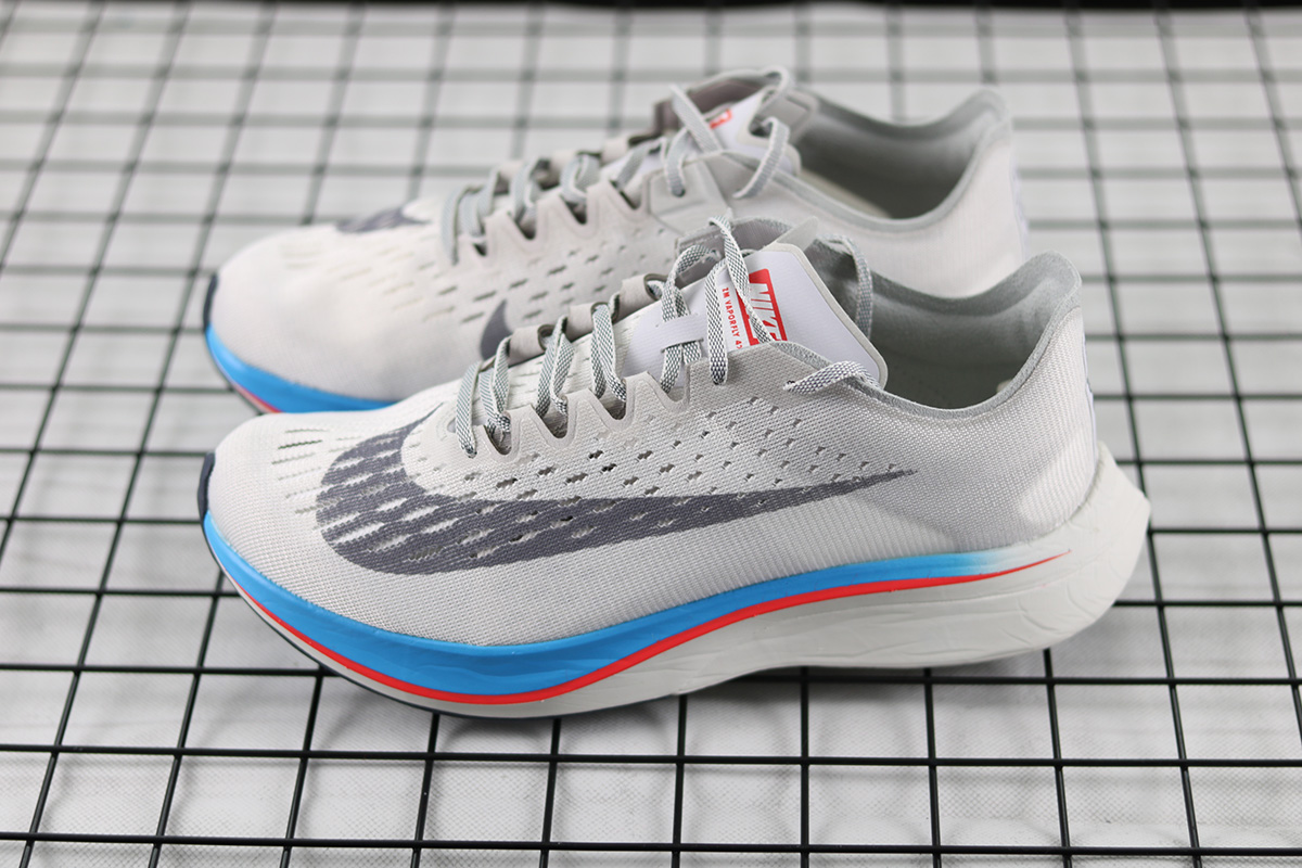 nike zoom vaporfly 4 femme soldes
