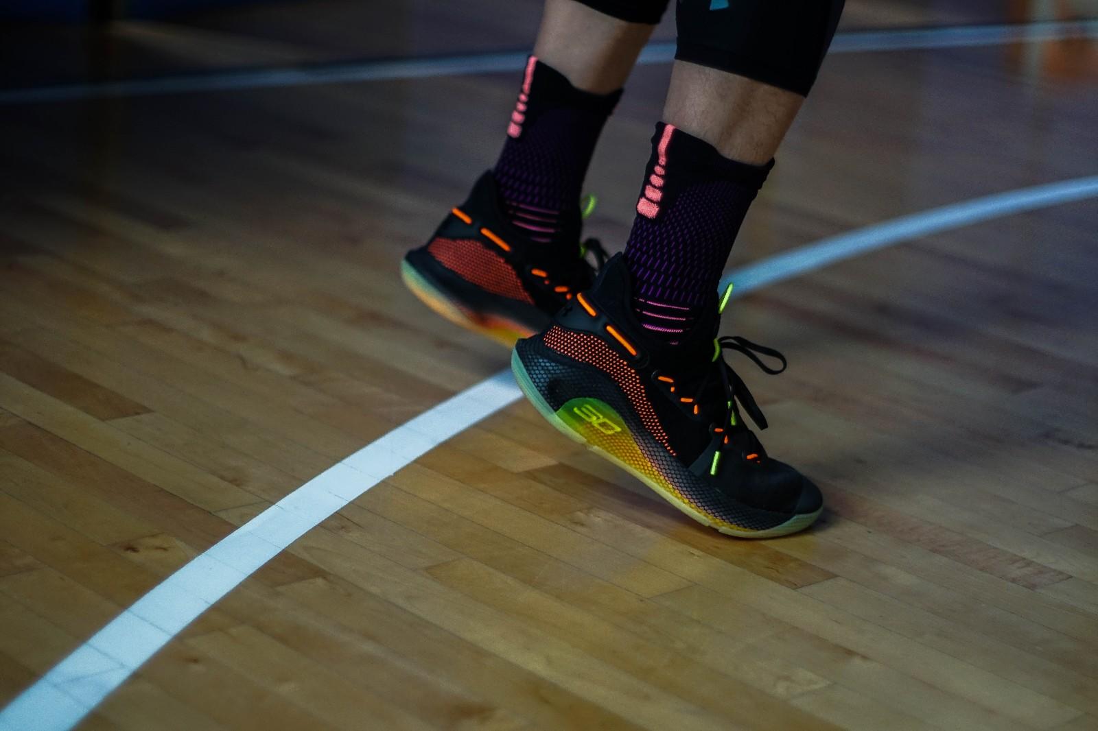 under armour curry 6 on feet