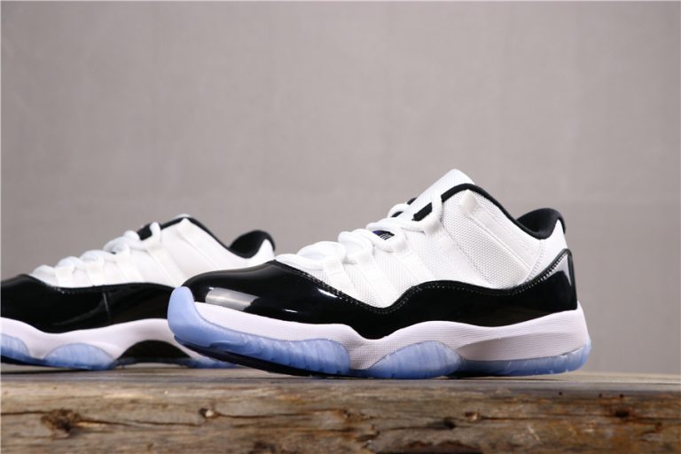 jordan retro 11 low black concord white
