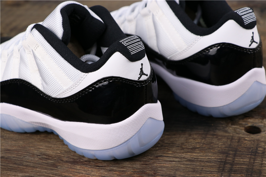 jordan 11 retro low junior