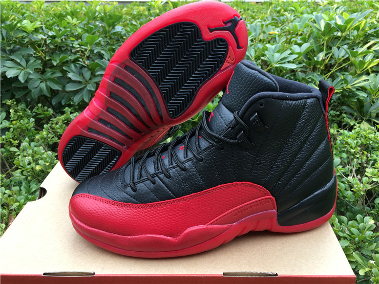 Air Jordan 12 “Flu Game” Black/Varsity 