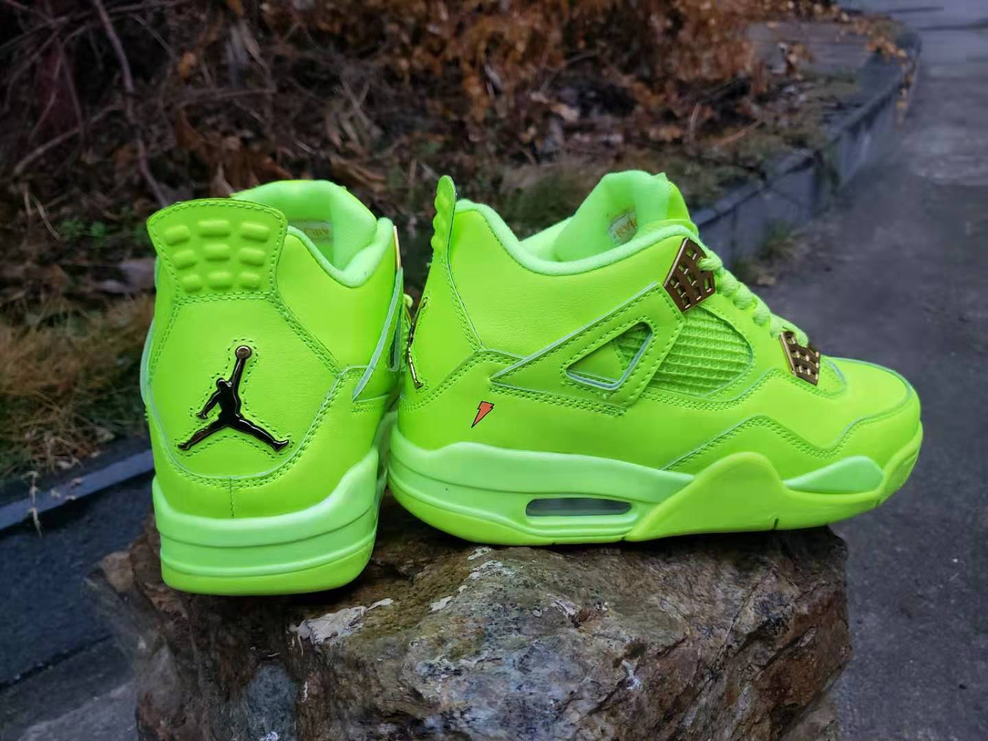 jordan 4 volt green