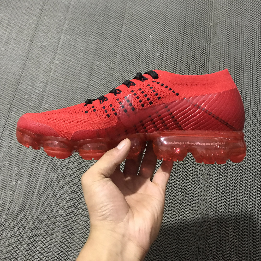 nike vapormax clot red