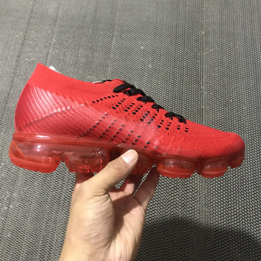 nike vapormax clot red