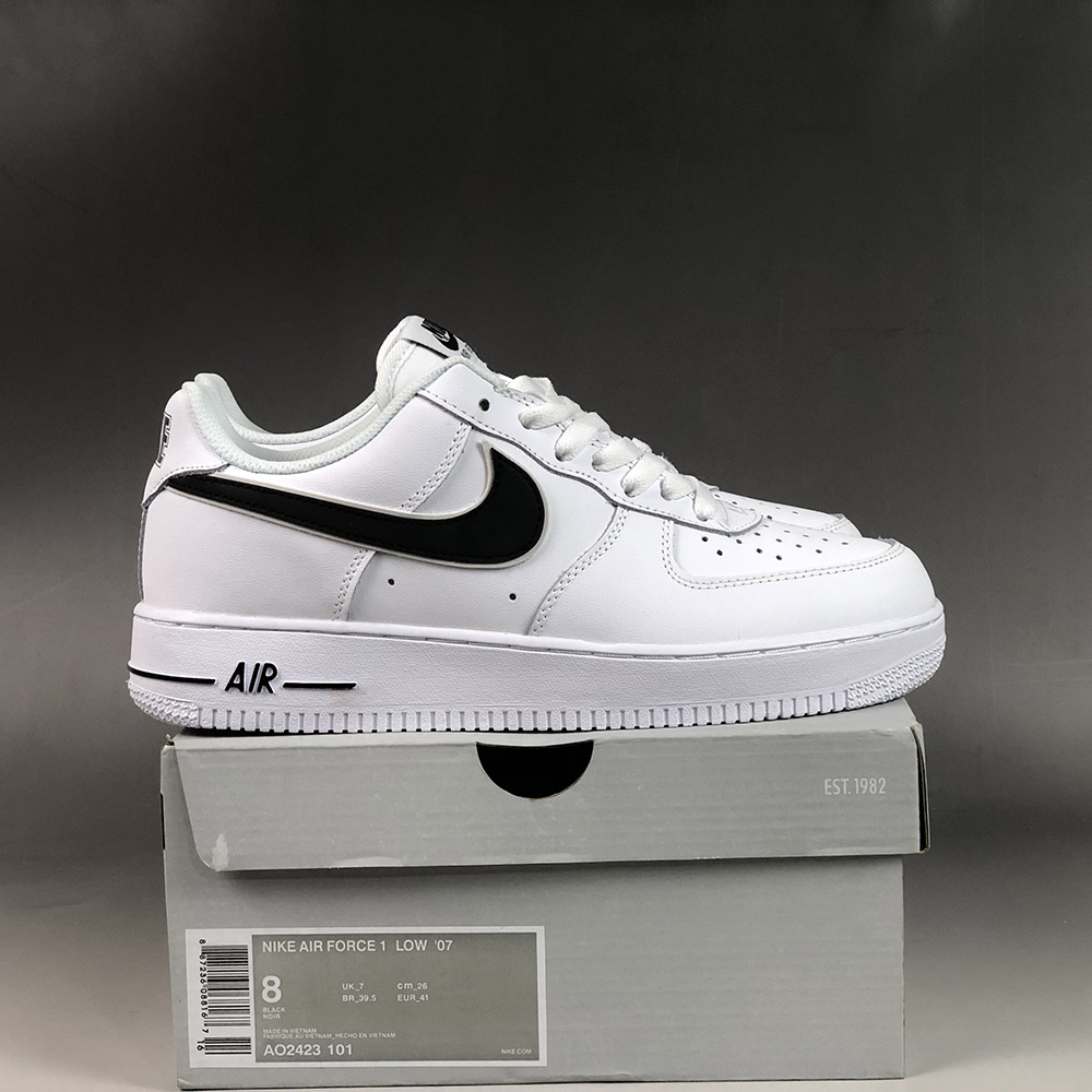 nike air force 1 low in white and black