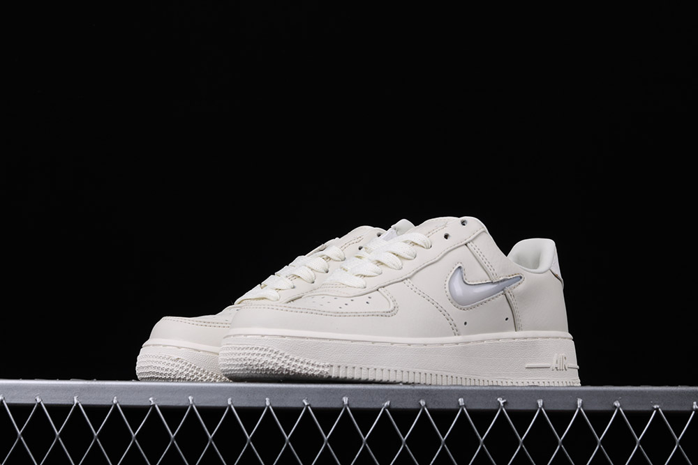 air force 1 low jewel sail