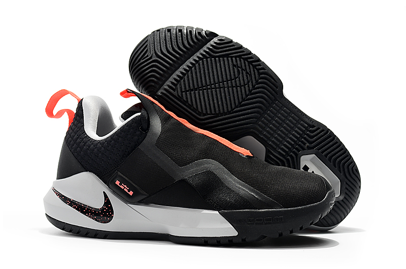 nike lebron 11 review
