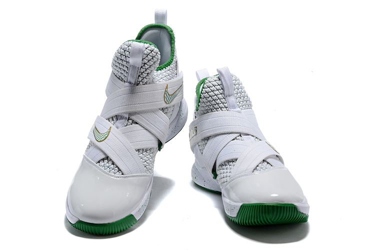 lebron 2 svsm