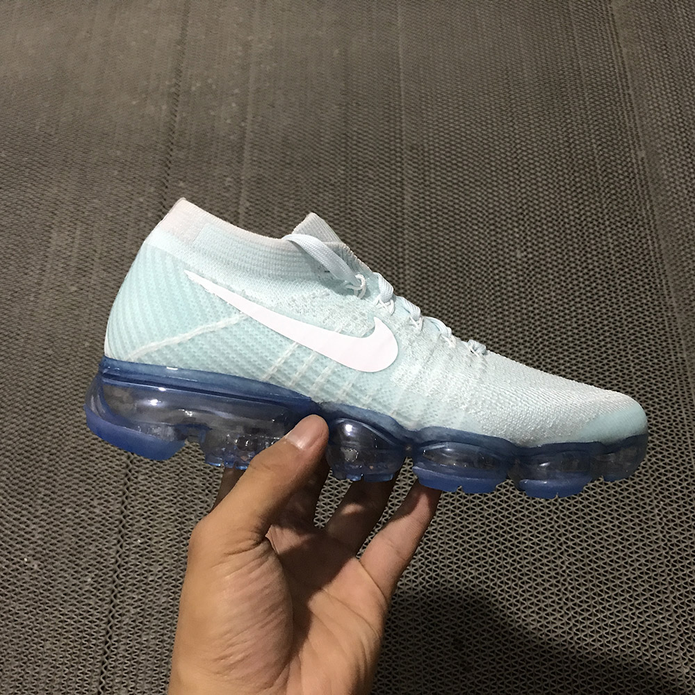 glacier blue nike vapormax