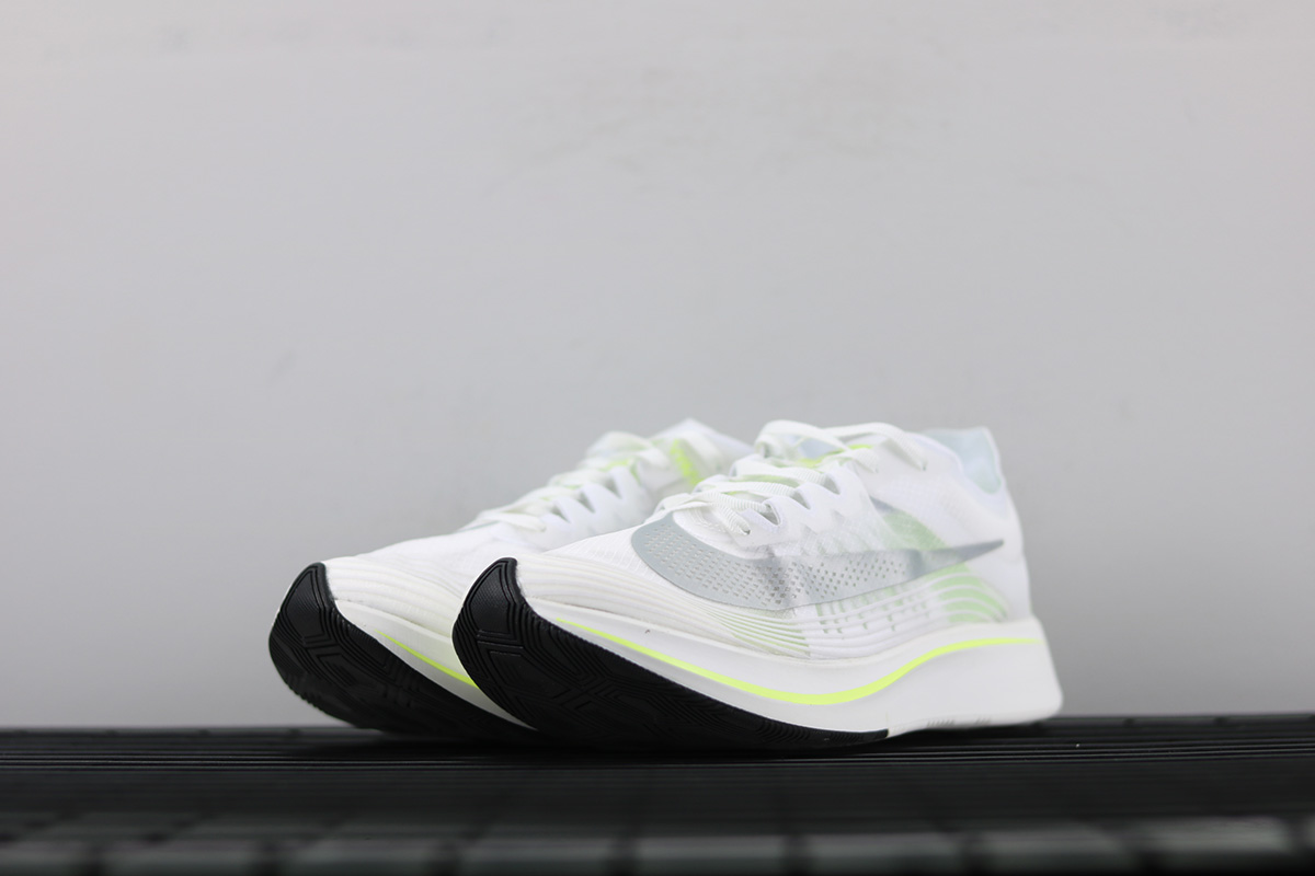 zoom fly sp sale