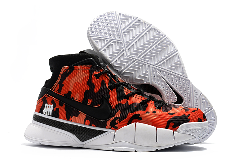nike red camo shoes