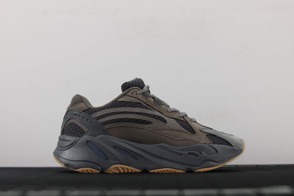 yeezy 700 geode for sale