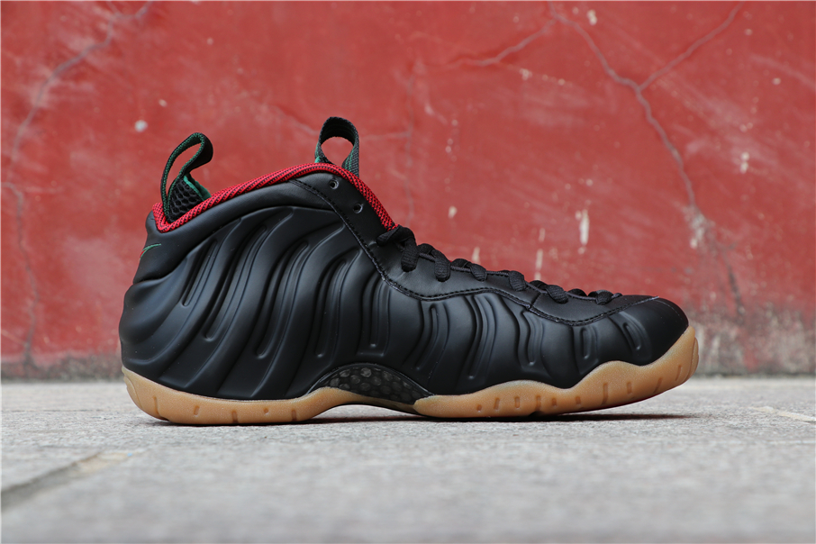 nike foamposite one black