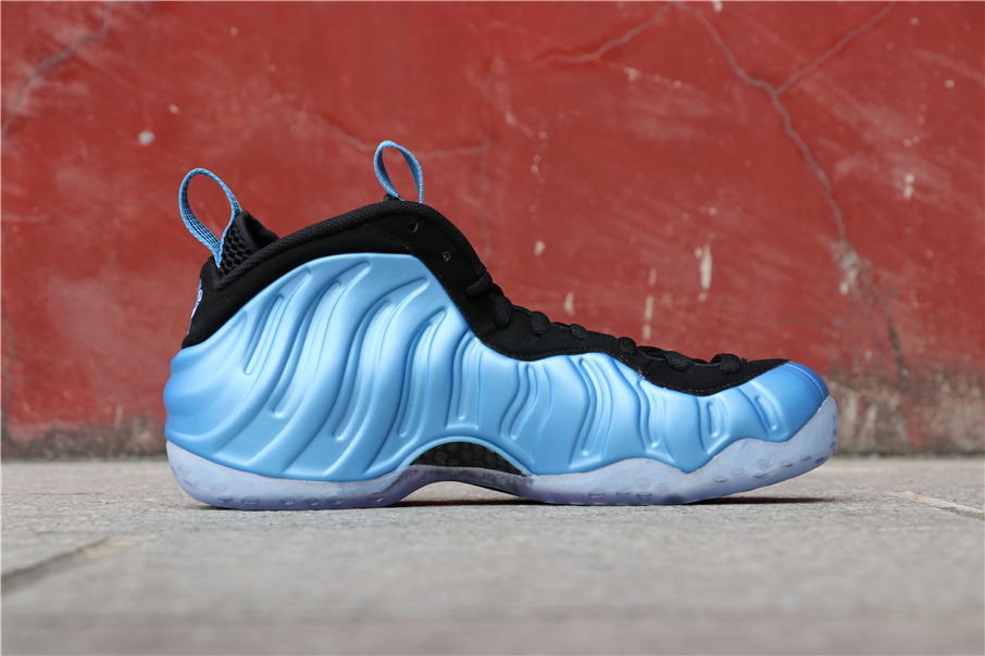 nike air foamposite one blue