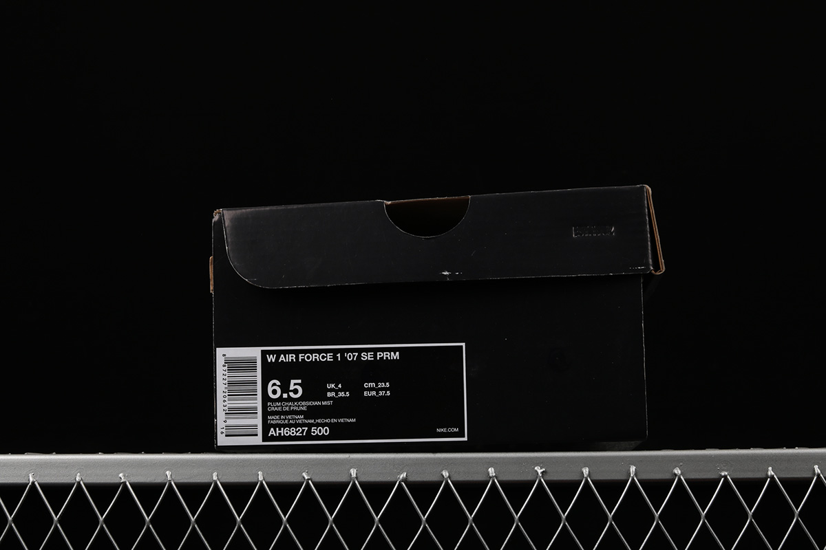 Nike-Air-Force-1-WMNS-Plum-Chalk-Obsidian-Mist-Summit-White-6