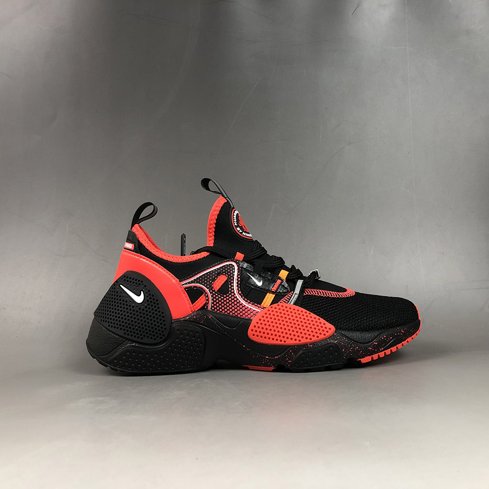 nike huarache black and red