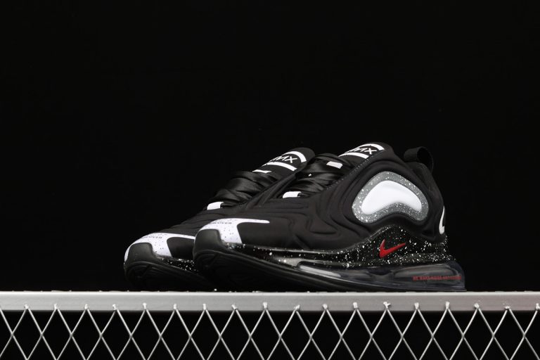 720 nike black and white