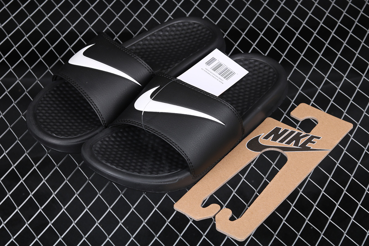 nike benassi jordan