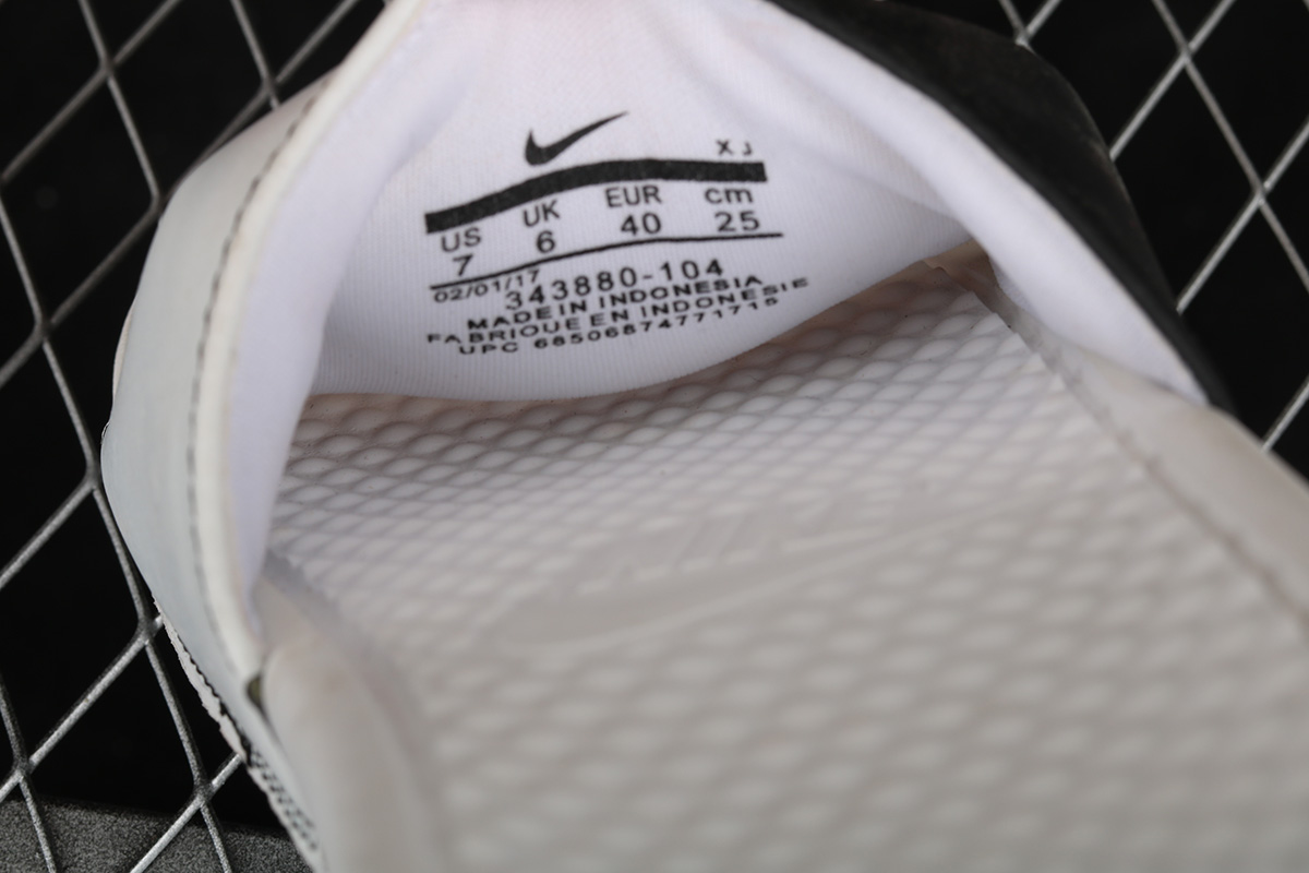 nike benassi slides sizing