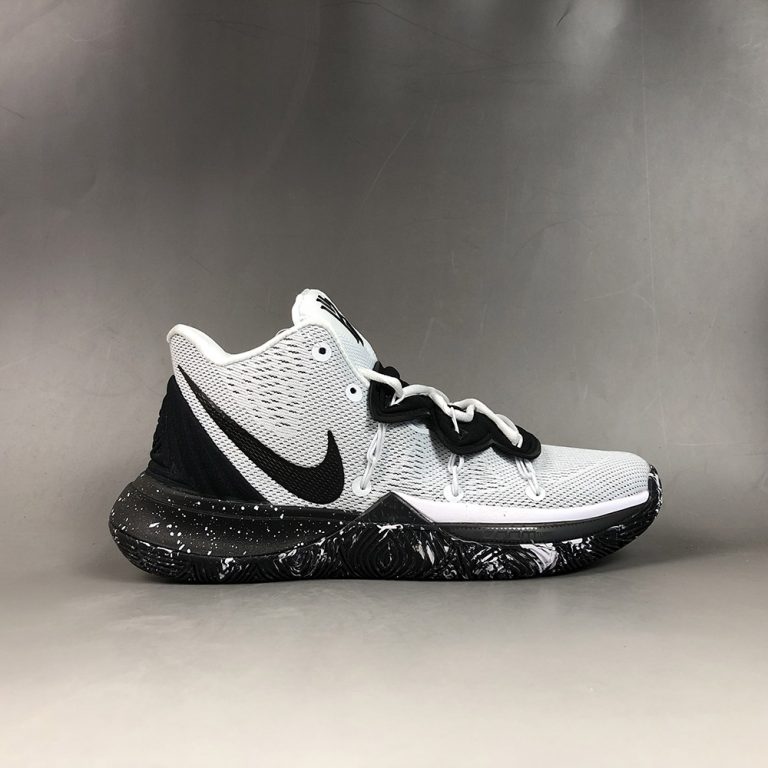kyrie oreo