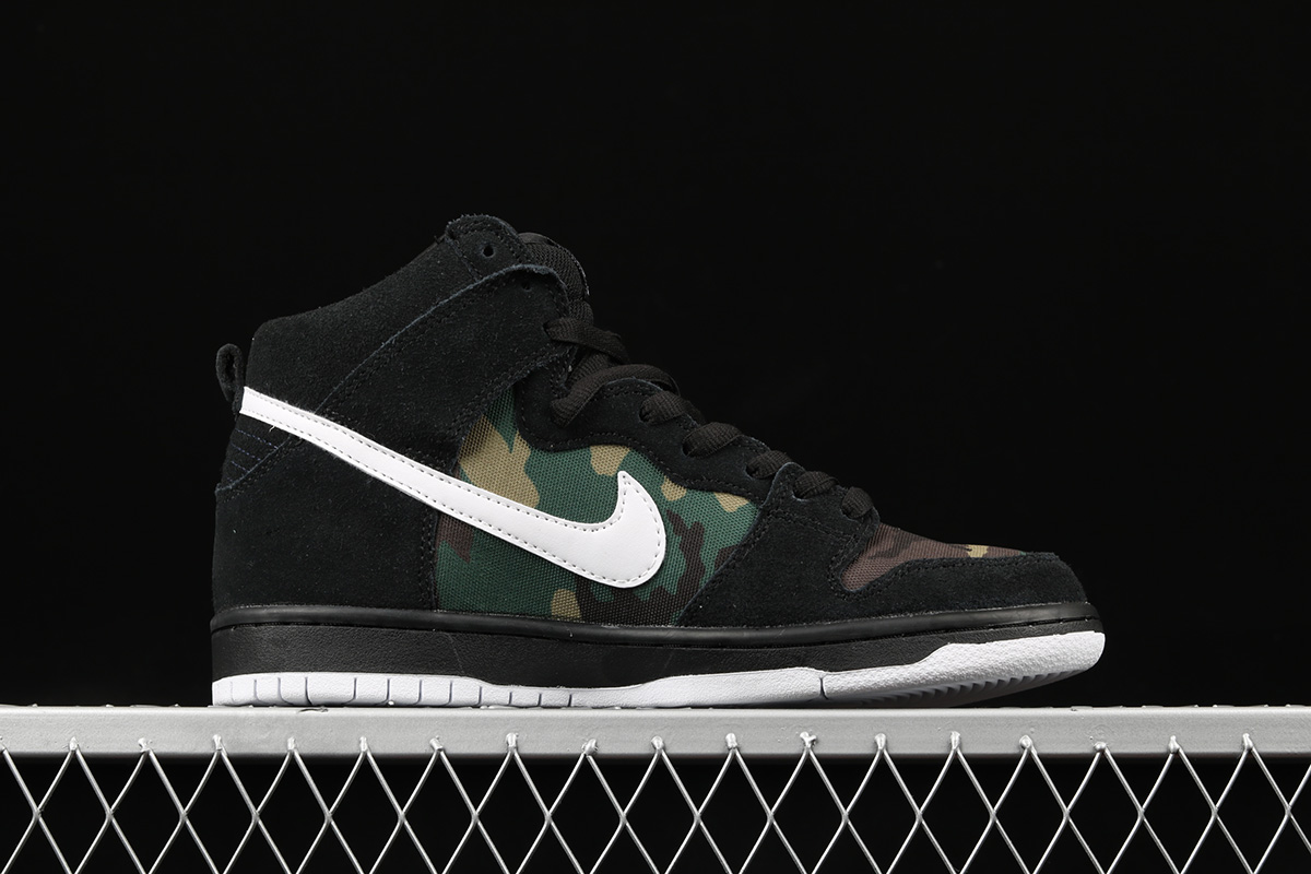 camo nike sb dunks