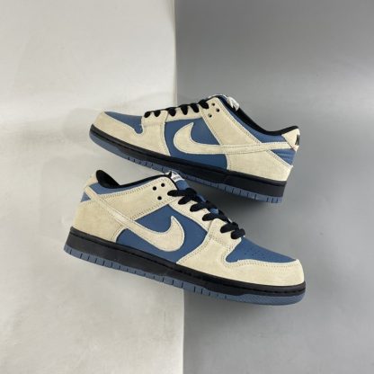 nike sb dunk low thunderstorm
