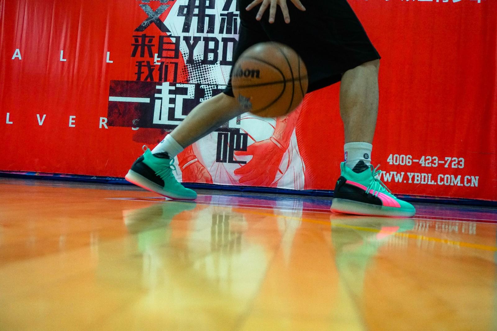 puma clyde court on feet