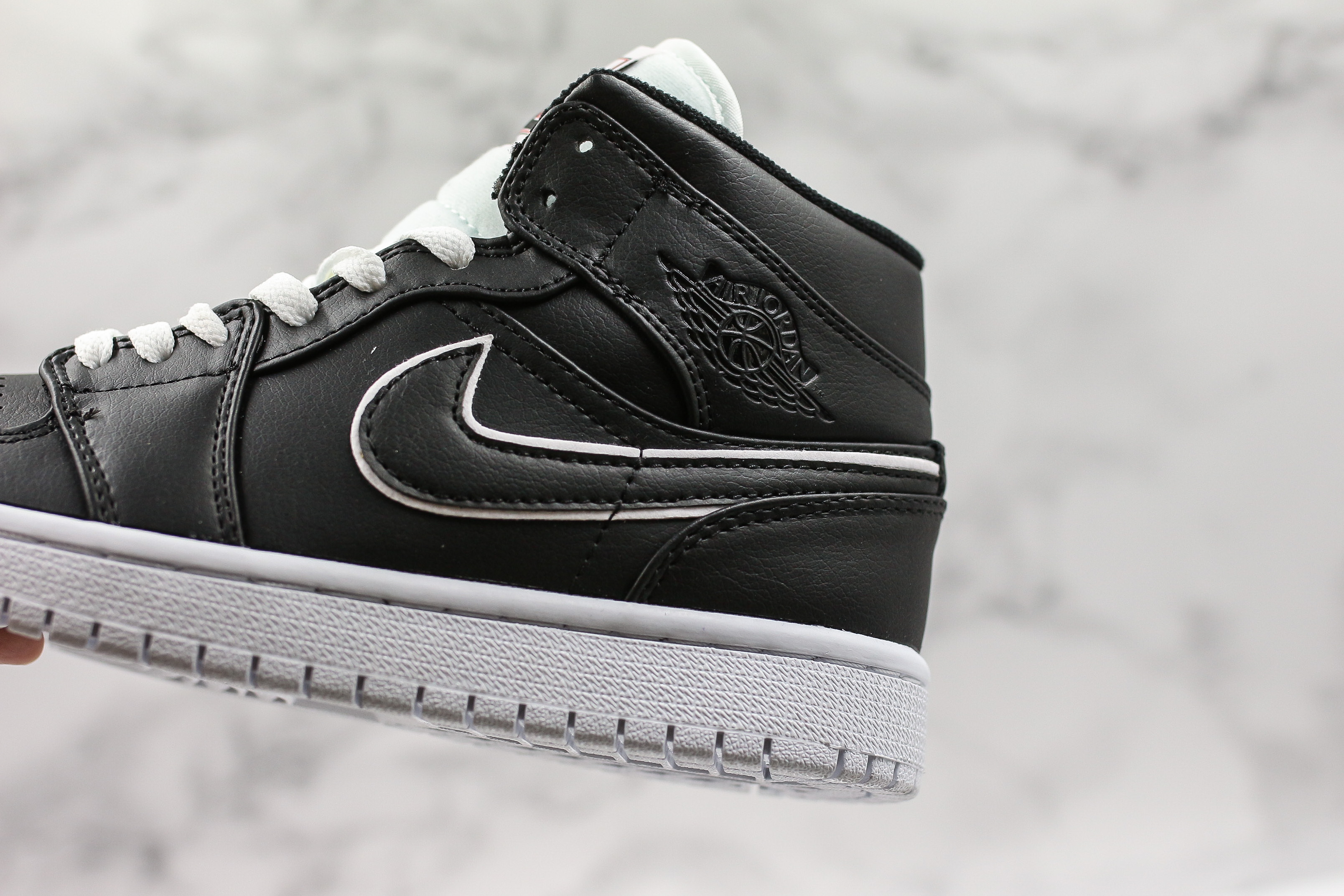 jordan 3 mid black