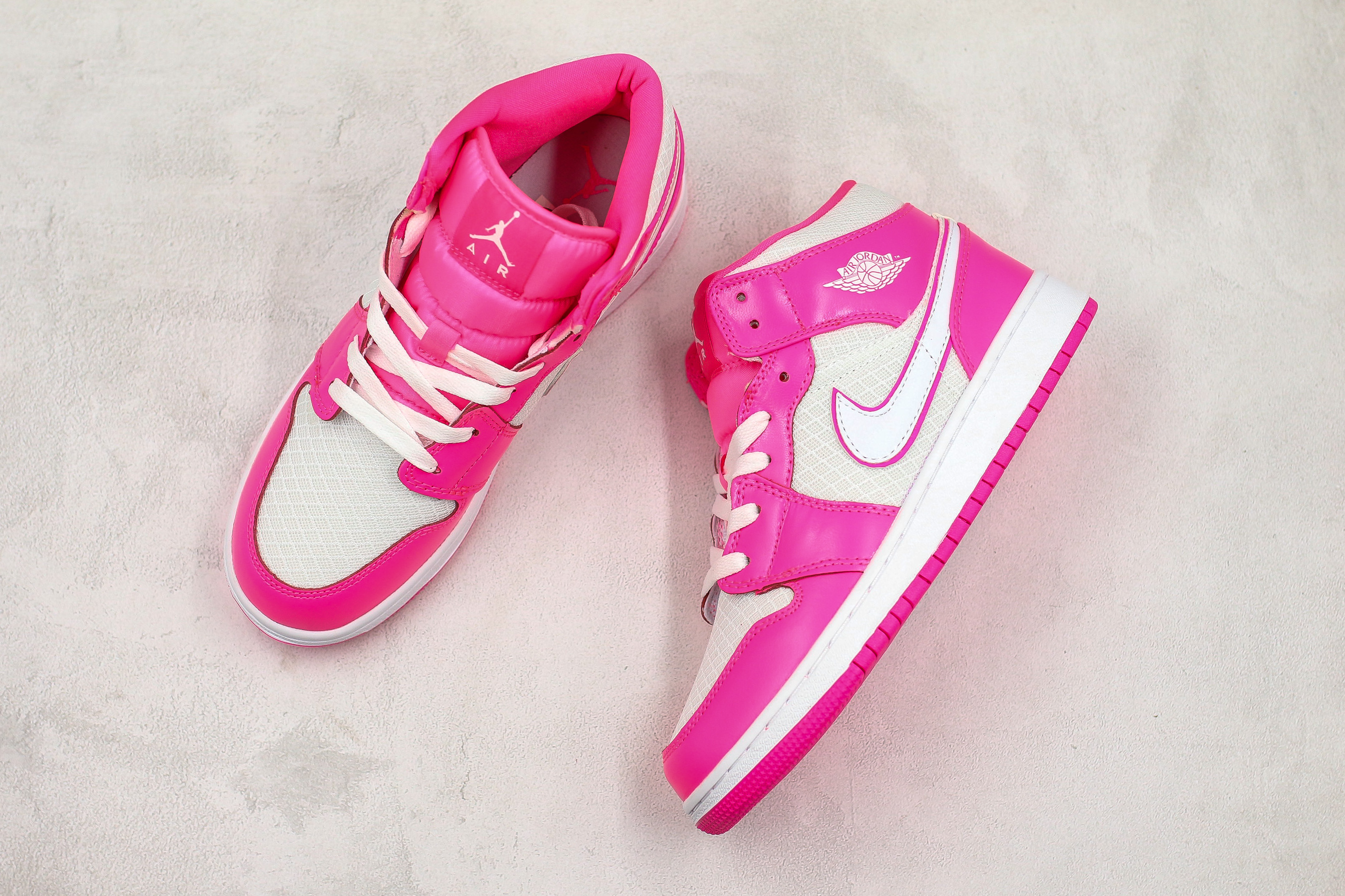 nike air jordan hyper pink