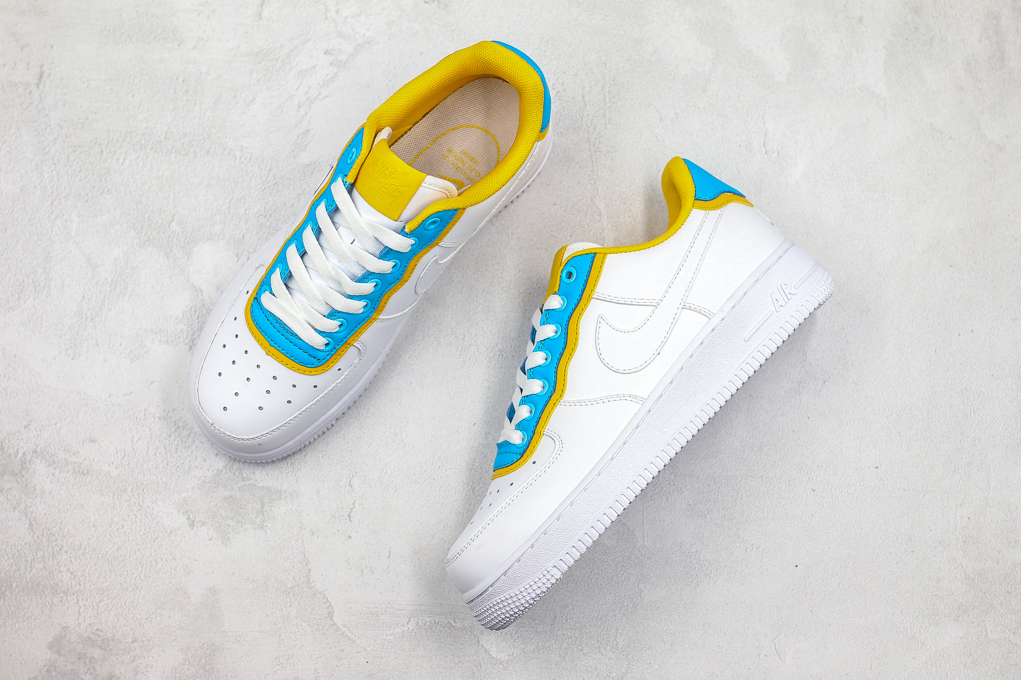 white and yellow nike air force 1