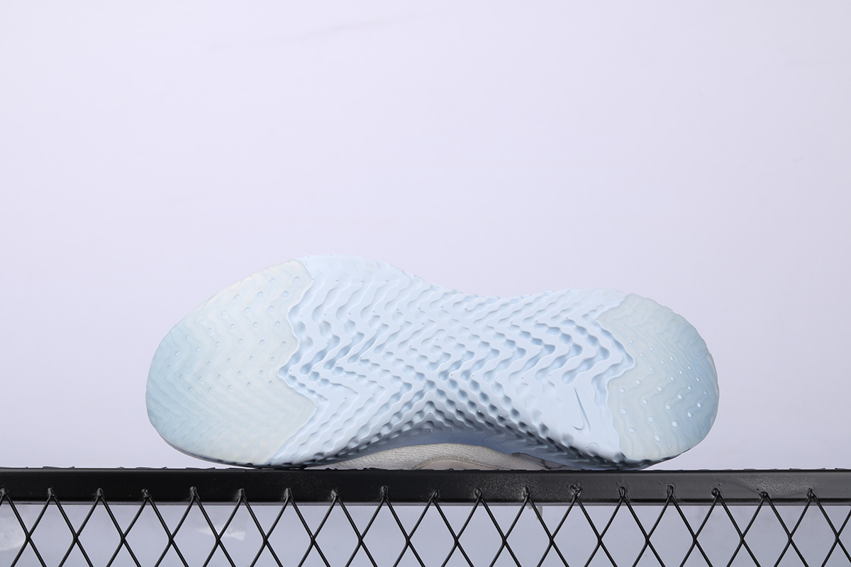nike epic react flyknit 2 sail