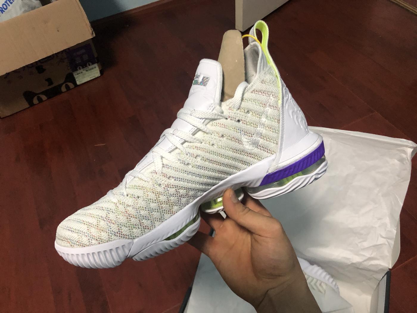 lebron 15 buzz lightyear