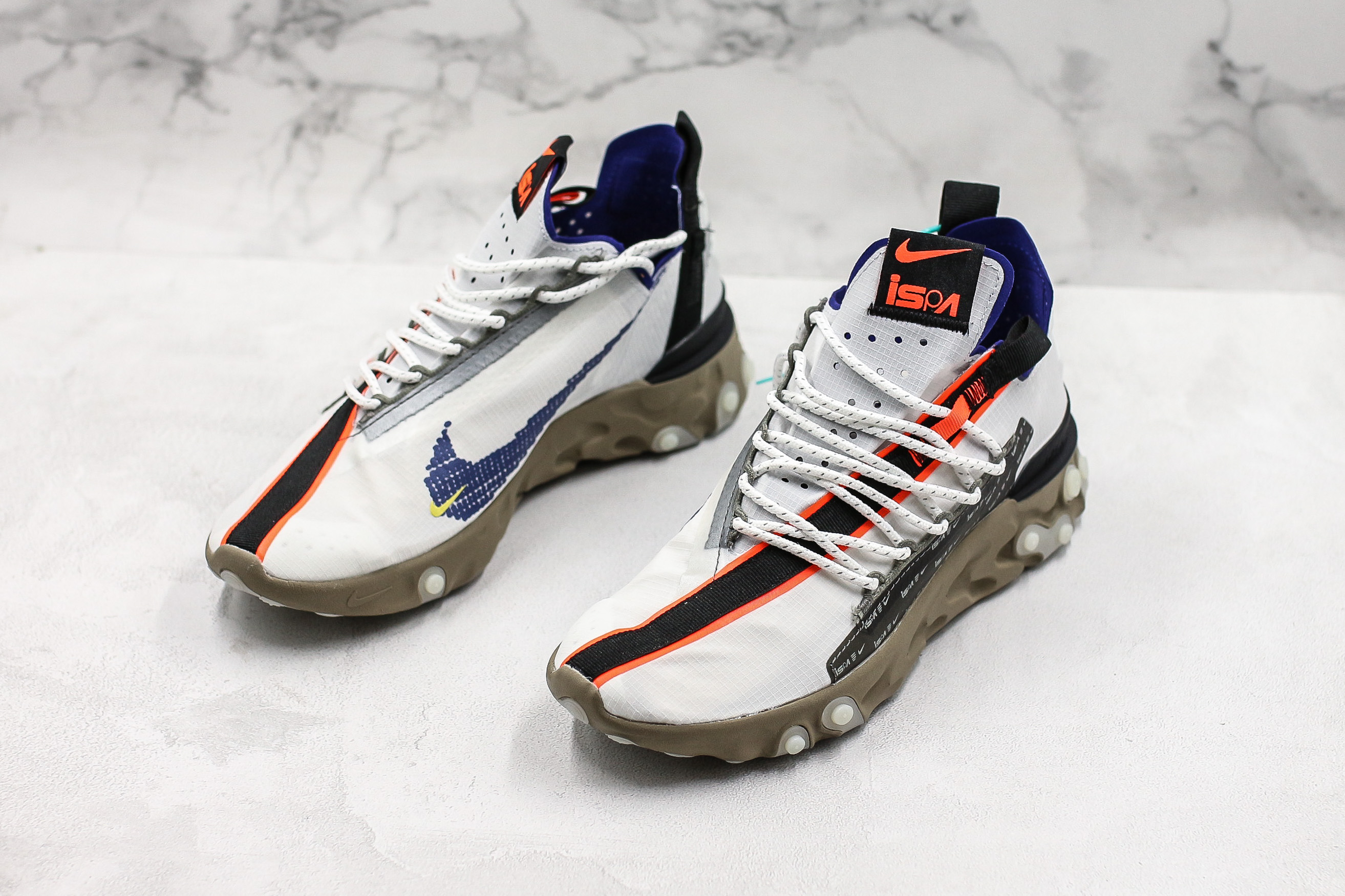 nike react wr ispa summit white