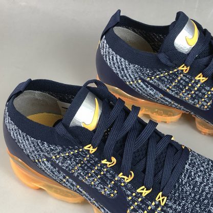 nike vapormax flyknit navy
