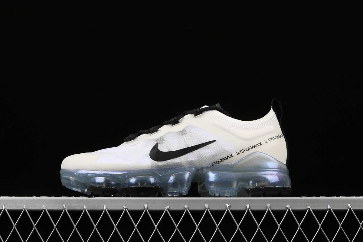 vapormax white and black