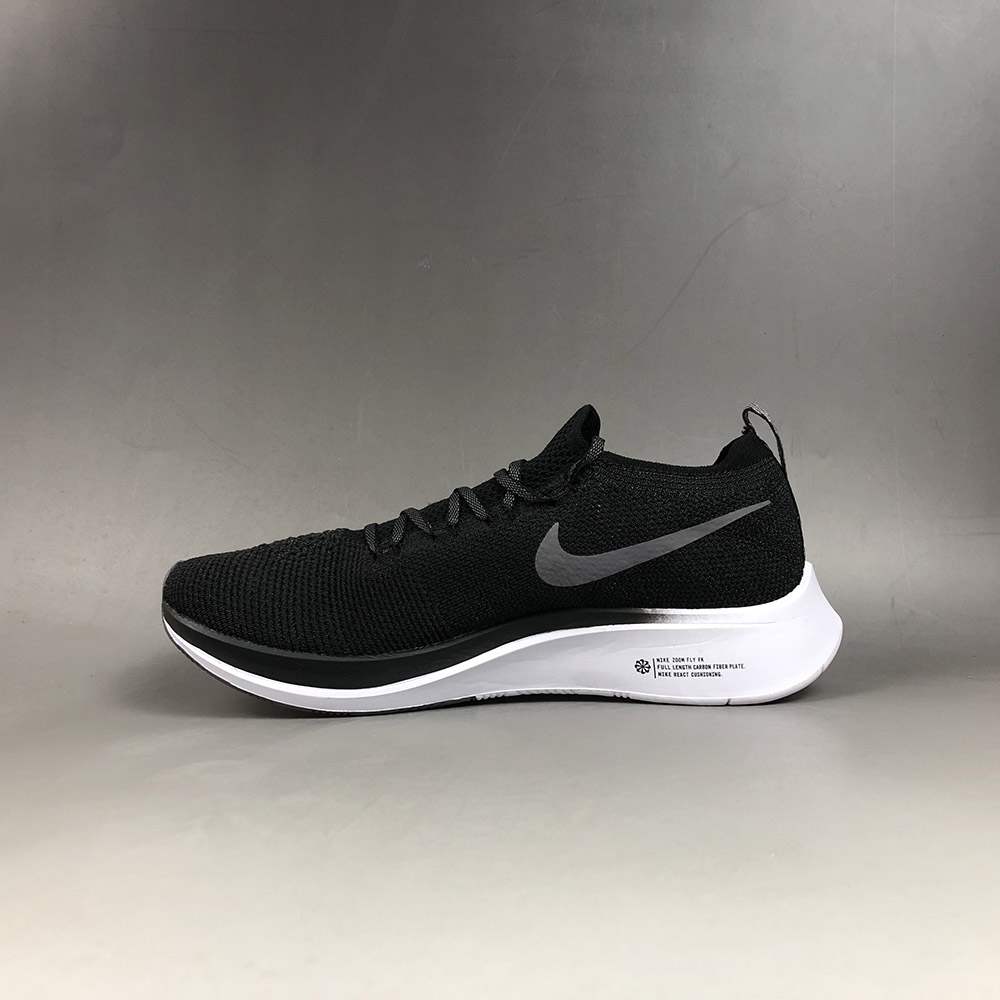 zoom fly all black
