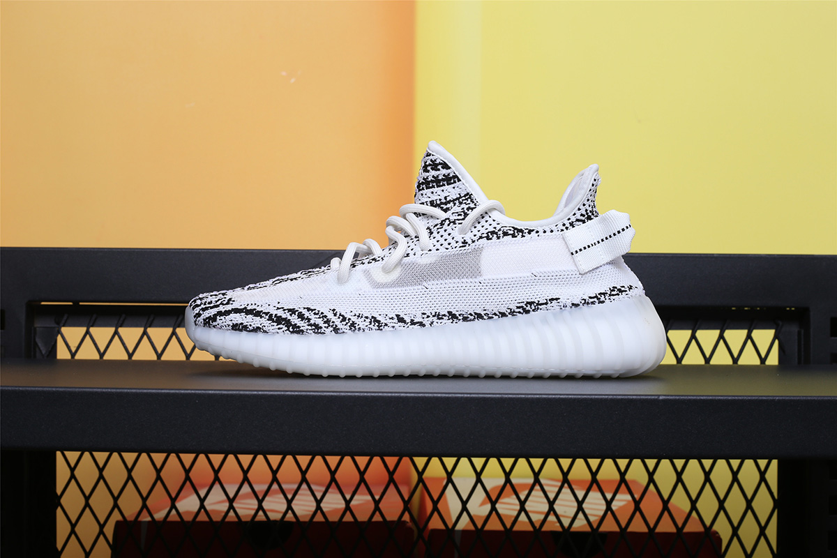 2019 yeezy 350 v2