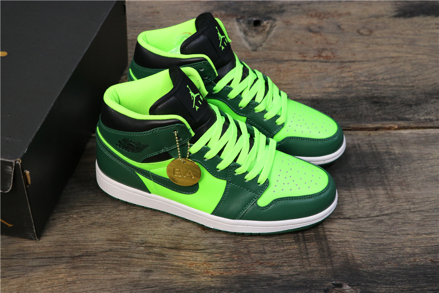 gorge green jordan 1